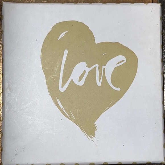artful metallic gold heart with “Love” inside…porcelain tray in gift box-NIB - Picture 3 of 12